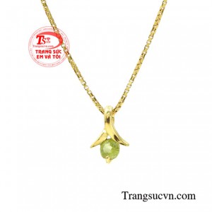Bộ mặt vàng peridot thiên nhiên duyên dáng sự lựa chọn hợp thời trang dành cho phái đẹp.
