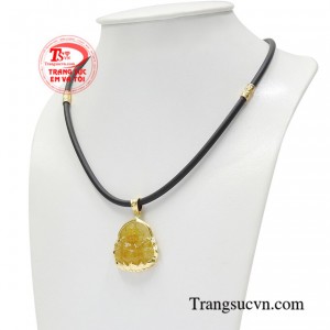 Sản phẩm dễ dàng kết hợp cùng nhiều kiểu trang phục và phong cách thời trang đẳng cấp