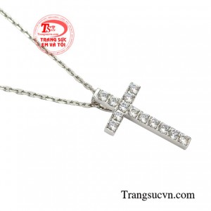 Bộ thánh giá vàng trắng an lành tinh tế.