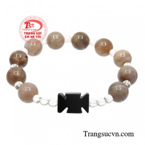 Chuỗi mân côi gỗ hóa thạch 10 ly màu sắc bắt mắt đảm bảo chất lượng sản phẩm.