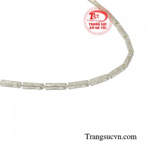 Dây chuyền bạc nam giới xu hướng
