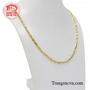 Sản phẩm hiện đang được rất nhiều phái mạnh ưa chuộng bởi tính tiện dùng và rất thời trang.