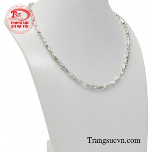 Sản phẩm giúp mang đến vẻ hợp thời trang và khỏe khoắn cho các bé.