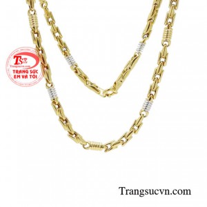 Dây chuyền nam vàng tây thương hiệu bền đẹp, giao hàng nhanh toàn quốc.