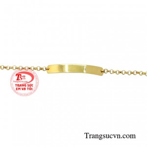 Sản phẩm không chỉ hợp thời trang mà còn an toàn cho làn da của trẻ nhỏ.