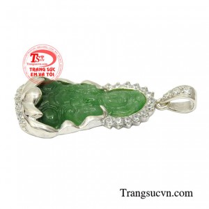 Mặt bạc Quan Âm cẩm thạch nhận đặt chế tác theo yêu cầu.