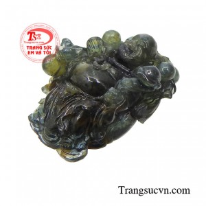 Bởi phật di lặc là biểu tượng tuyệt đối của hạnh phúc, ngài luôn mang lại niềm vui, hạnh phúc và thịnh vượng chúng sinh