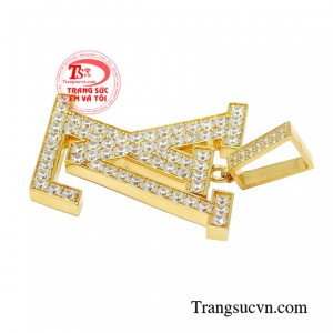 Mặt dây phái mạnh thời trang nhận đặt chế tác theo yêu cầu.