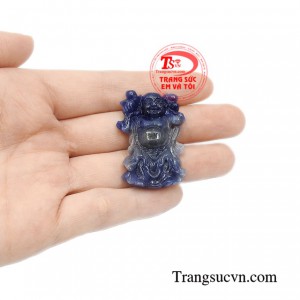 Khách hàng có thể bọc thêm vàng hay bạc để tạo điểm nhấn và sang trọng hơn.