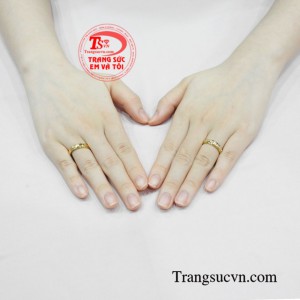 Nhẫn cưới giá rẻ chất lượng.