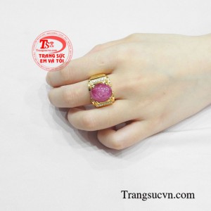 Nhẫn nam ruby sao thời thượng
