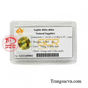 Viên saphir thiên nhiên an yên được chế tác tỉ mỉ, màu sắc độc đáo, bắt mắt.