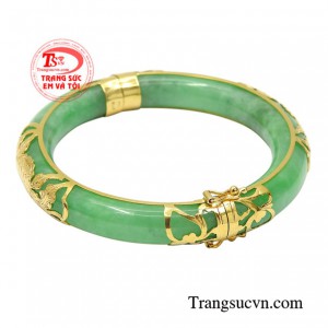 Cúc vạn thọ là loài hoa biểu tượng của một sức khỏe trường tồn, một gia đình hòa thuận, ấm êm.