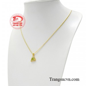 Sản phẩm tôn lên nét thanh lịch, quý phái và sang trọng cho người đeo