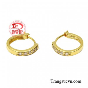 Không chỉ hợp thời trang sản phẩm còn phù hợp với nhiều lứa tuổi khác nhau.