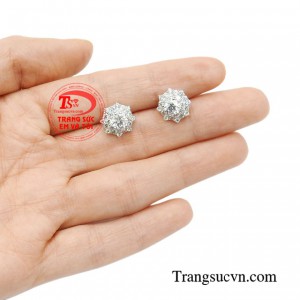 Hoa tai vàng chất lượng, chế tác theo yêu cầu