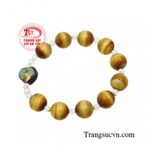 Chuỗi mân côi mắt hổ hộ mệnh khi đeo trên tay sẽ giúp bạn lấy lại được sự tự tin giúp bạn thêm dũng khí tăng cường ý chí quyết đoán hơn trong công việc. 