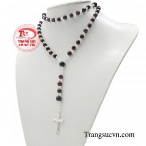 Chuỗi tràng hạt thường được sử dụng trong các buỗi đọc kinh cầu nguyện.