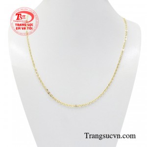 Dây chuyền nữ đẹp xinh chế tác kiểu dáng o kết mang đến vẻ nữ tính và dễ thương cho phái đẹp.