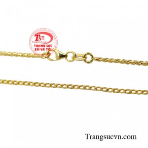 Các cô gái không phải đắn đo suy nghĩ vì sản phẩm có thể kết hợp với nhiều kiểu dáng quần áo khác nhau.