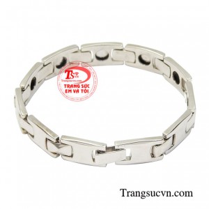 Người đàn ông để có một hình ảnh lịch lãm không chỉ trau chuốt từ diện mạo bên ngoài mà còn phải có tố chất từ bên trong.