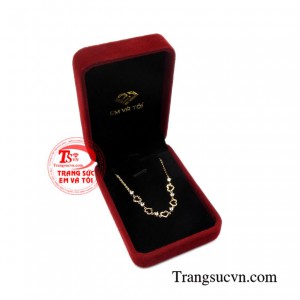 Lắc tay trái tim duyên dáng