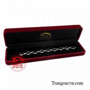 Lắc tay vàng trắng hiện đại tinh tế.