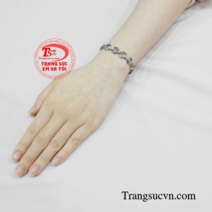 Lắc tay vàng trắng thời thượng