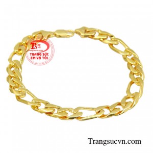 Lắc Vàng Nam là một trong những món đồ trang sức không thể thiếu của mỗi người và đặc biệt nó sẽ là một món quà tặng hết sức có ý nghĩa.