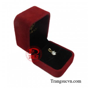 Mặt dây chuyền dịu dàng duyên dáng cho các quý cô