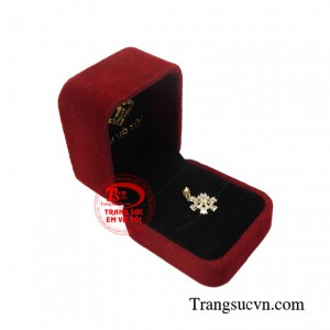 Mặt dây chuyền vàng độc đáo đẹp, tinh tế dành cho phái đẹp