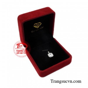 Mặt dây vàng trắng ngọt ngào chất lượng.