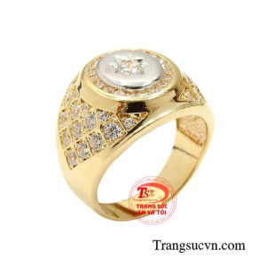Nhẫn nam vàng phú quý được chế tác từ vàng 18k nhập khẩu italy, kiểu dáng sang trọng.