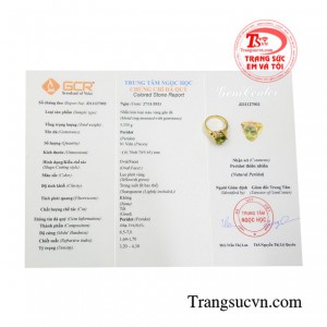 Nhẫn nữ vàng peridot sang trọng ấn tượng.