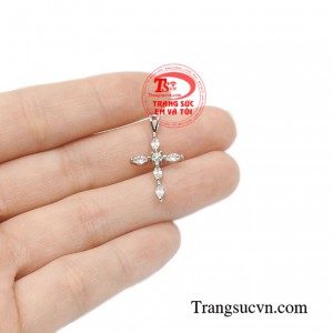 Thánh giá vàng trắng nhỏ xinh chất lượng.