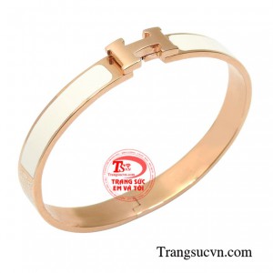 Sản phẩm nhận đặt chế tác theo yêu cầu khách hàng.