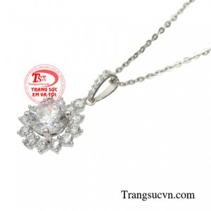 Sản phẩm đảm bảo uy tín chất lượng .Nhận chế tác theo yêu cầu