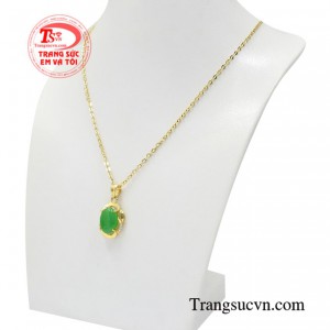 Sản phẩm sẽ giúp phái đẹp tôn vinh được nét thanh lịch, duyên dáng hơn.