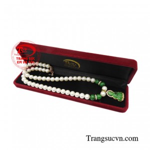 Chuỗi ngọc trai phật bà bình an phù hợp làm quà tặng cho người bạn yêu thương