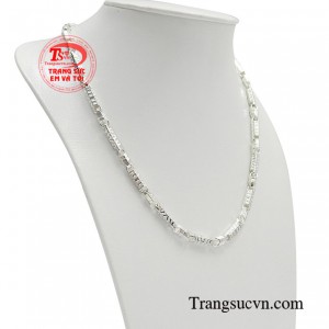 Trang sức bạc từ xưa đến nay luôn được con người ưa chuộng