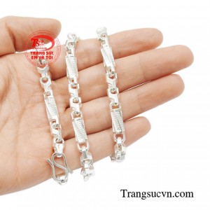 Dây chuyền bạc chất lượng, bền đẹp, chết tác tinh xảo