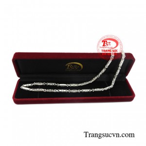 Dây chuyền bạc nam đẳng cấp được phái mạnh ưa chuộng
