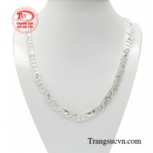 Dây chuyền bạc thượng lưu chế tác đẹp, chất lượng bạc đảm bảo