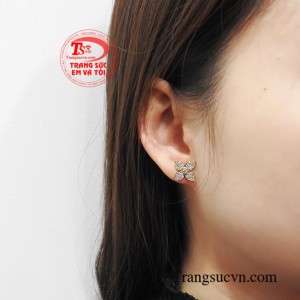 Hoa tai nữ vàng trang nhã