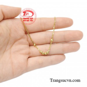 Lắc chân vàng tây xu hướng ấn tượng.