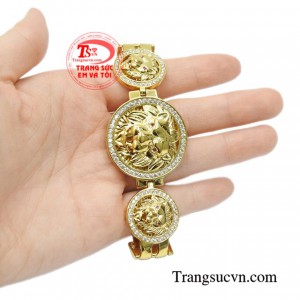 Lắc tay chúa tể sơn lâm chất lượng.