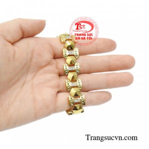 Lắc tay nam xu hướng thời trang.