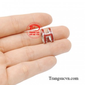 Mặt dây vàng trắng chữ H bền đẹp, chế tác tinh xảo, giao hàng nhanh toàn quốc.
