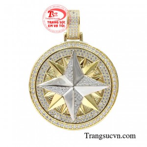 Mặt dây nam vàng cao cấp kiểu dáng độc đáo, đầy ấn tượng bởi những viên cz lấp lánh.