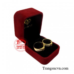Nhẫn cưới vàng thương hiệu 10k chất lượng.